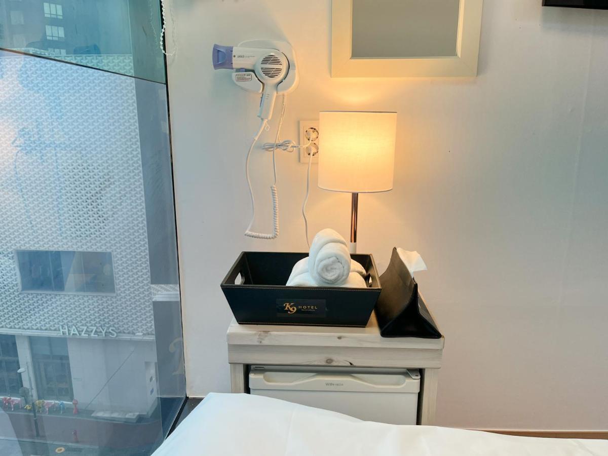 K9 Myeongdong Hotel โซล ภายนอก รูปภาพ