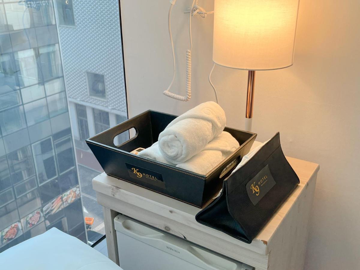 K9 Myeongdong Hotel โซล ภายนอก รูปภาพ