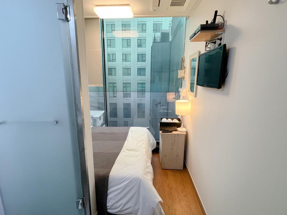 K9 Myeongdong Hotel โซล ภายนอก รูปภาพ